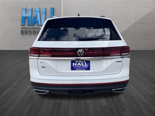 2025 Volkswagen Atlas 2.0T SE