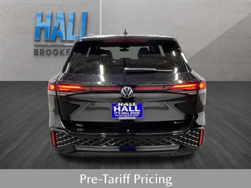 2025 Volkswagen Tiguan 2.0T SE R-Line Black
