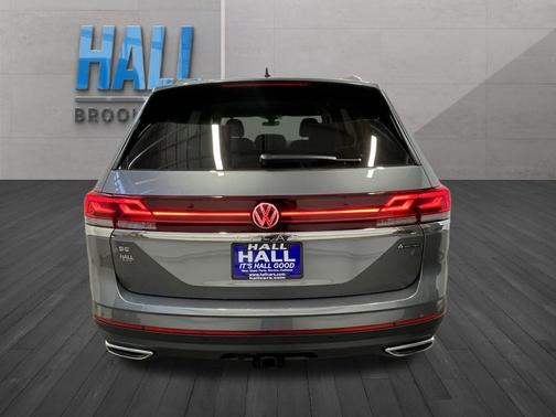 2025 Volkswagen Atlas 2.0T SE