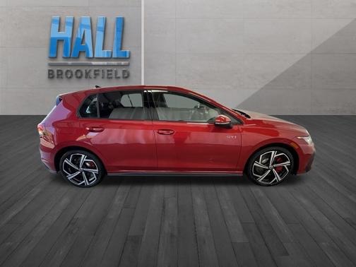 2025 Volkswagen Golf GTI 2.0T SE