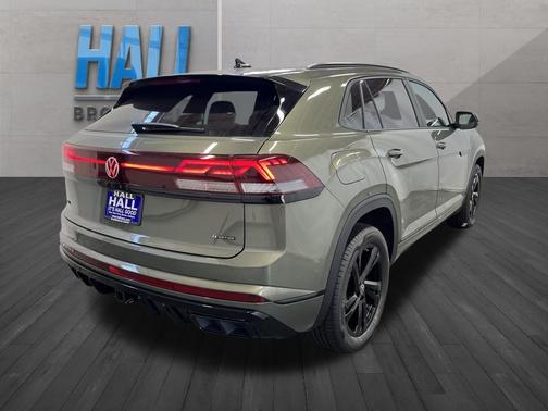 2026 Volkswagen Atlas Cross Sport 2.0T SEL R-Line Black