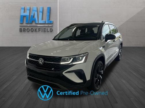 2024 Volkswagen Taos 1.5T SE Black