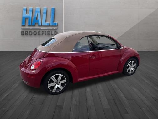 2006 Volkswagen New Beetle 2.5