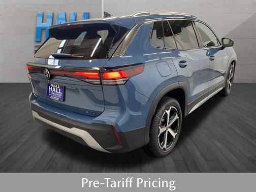 2025 Volkswagen Tiguan 2.0T SE