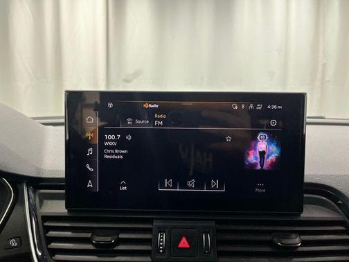 2023 Audi Q5 45 S line quattro Premium