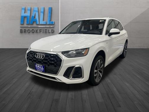 2023 Audi Q5 45 S line quattro Premium