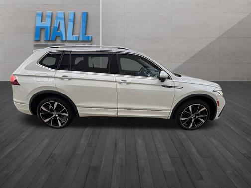 2022 Volkswagen Tiguan 2.0T SEL R-Line