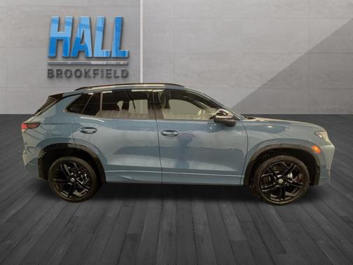 2025 Volkswagen Tiguan 2.0T SE R-Line Black