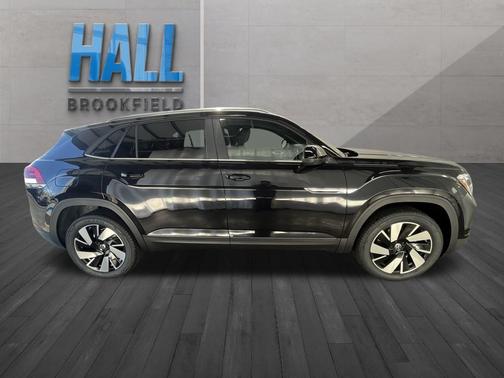 2026 Volkswagen Atlas Cross Sport 2.0T SE