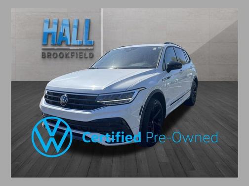 Opal White Pearl Effect 2024 Volkswagen Tiguan 2.0T SE R-Line Black