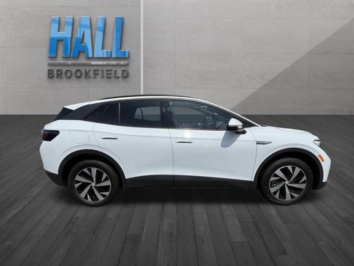 Pure White 2023 Volkswagen ID.4 Pro