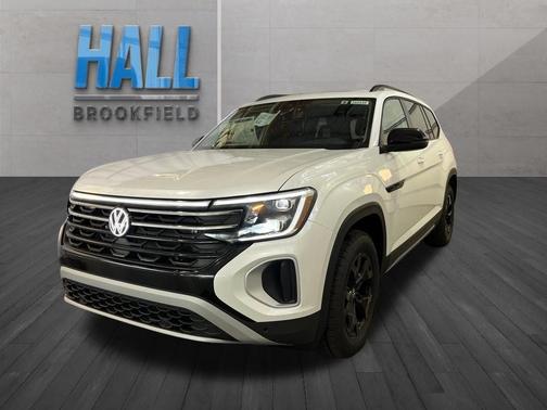 Opal White Pearl 2026 Volkswagen Atlas 2.0T Peak Edition