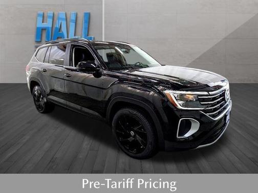 2025 Volkswagen Atlas 2.0T SE