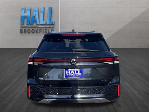 2025 Volkswagen Tiguan 2.0T SE R-Line Black