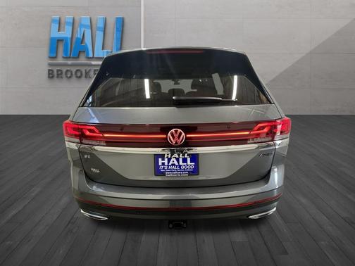 2025 Volkswagen Atlas 2.0T SE