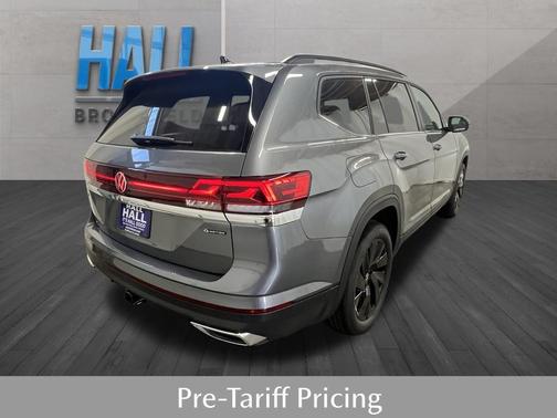 2025 Volkswagen Atlas 2.0T SE