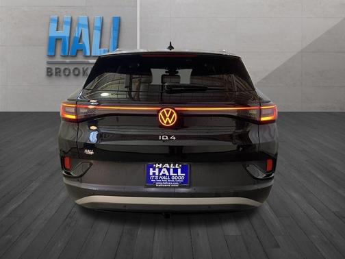 Deep Black Pearl Effect 2023 Volkswagen ID.4 Pro S Plus