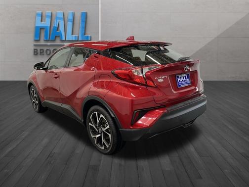 2020 Toyota C-HR XLE
