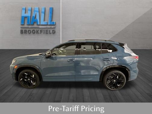 2025 Volkswagen Tiguan 2.0T SE R-Line Black