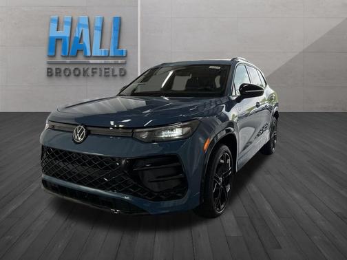 2025 Volkswagen Tiguan 2.0T SE R-Line Black