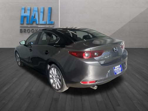 2025 Mazda Mazda3 FWD w/Preferred Package