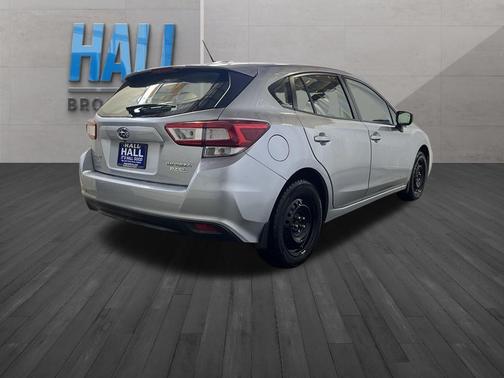 2017 Subaru Impreza 2.0i