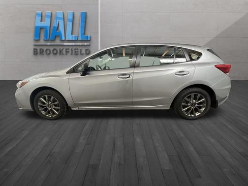 2017 Subaru Impreza 2.0i