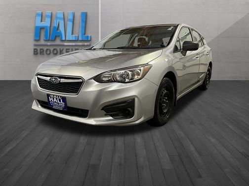 2017 Subaru Impreza 2.0i