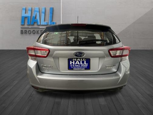 2017 Subaru Impreza 2.0i