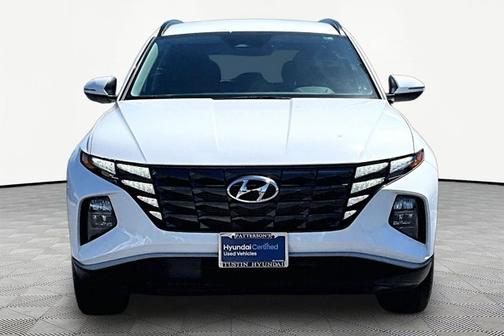 White 2023 Hyundai TUCSON SEL
