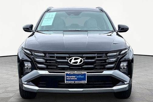 Black 2025 Hyundai TUCSON Hybrid SEL Convenience