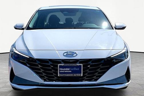 White 2023 Hyundai ELANTRA HEV Limited