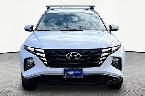 White 2024 Hyundai TUCSON SEL