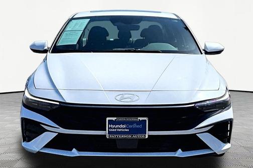 White 2025 Hyundai ELANTRA SEL Convenience