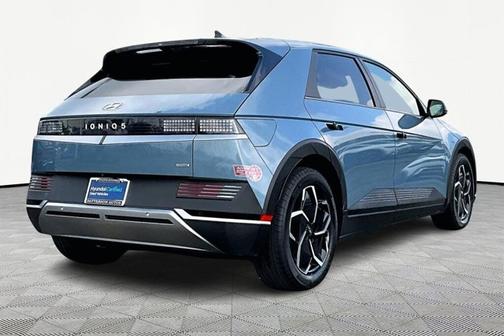 2023 Hyundai IONIQ 5 SE