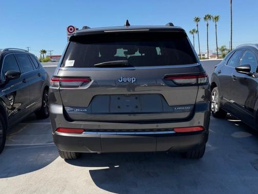 2021 Jeep Grand Cherokee L Laredo