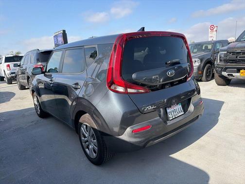 Gray 2021 Kia Soul LX