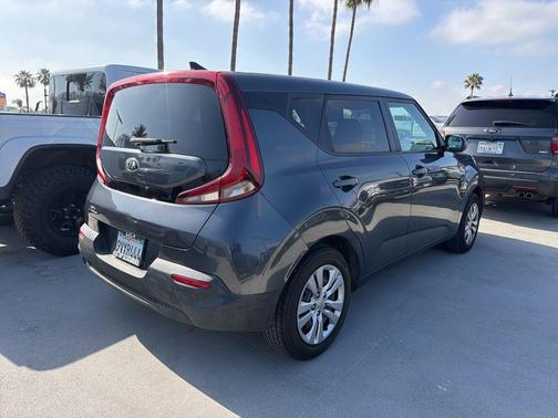 Gray 2021 Kia Soul LX