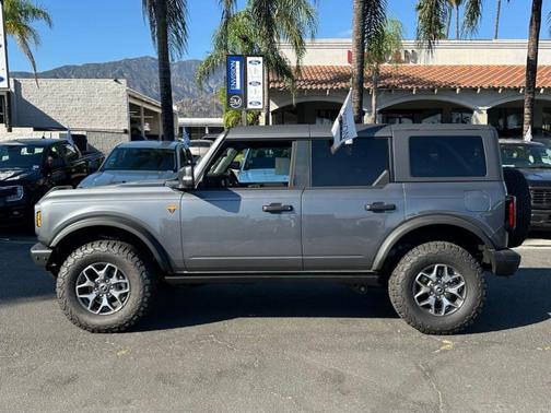 Gray Metallic 2025 Ford Bronco Badlands
