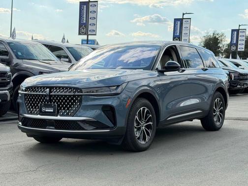 2025 Lincoln Nautilus Premiere