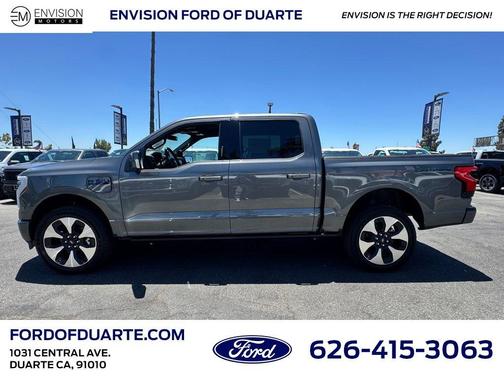 2025 Ford F-150 Lightning Platinum