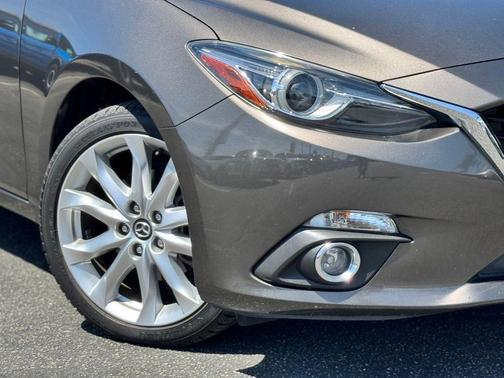 2015 Mazda Mazda3 s Grand Touring