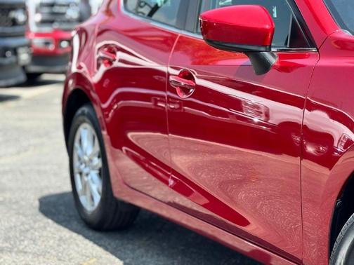 2016 Mazda Mazda3 i Sport