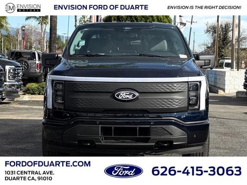 2025 Ford F-150 Lightning Flash