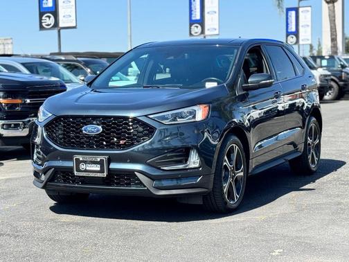2022 Ford Edge ST