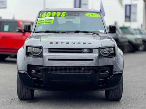 2022 Land Rover Defender 110 X-Dynamic HSE