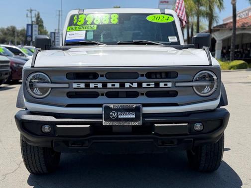 Oxford White 2024 Ford Bronco Big Bend