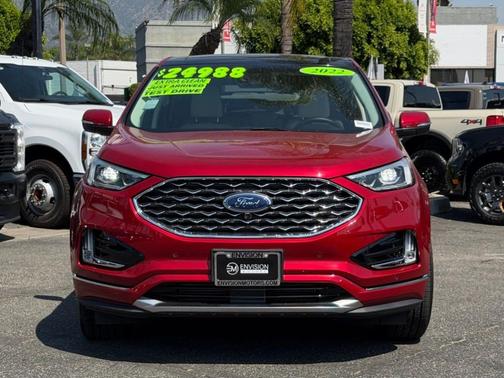 Rapid Red Metallic Tinted Clearcoat 2022 Ford Edge Titanium