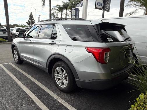 Silver Metallic 2020 Ford Explorer XLT
