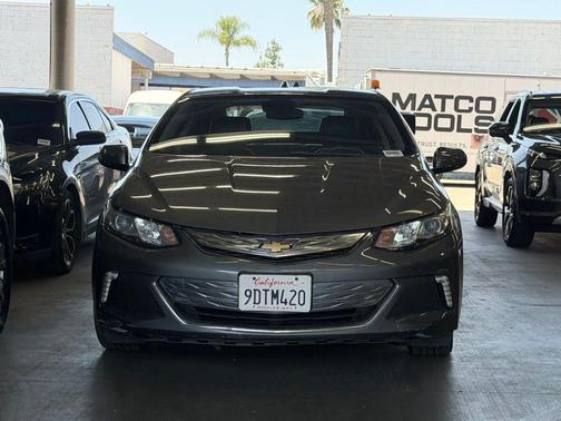 Steel Metallic 2018 Chevrolet Volt LT